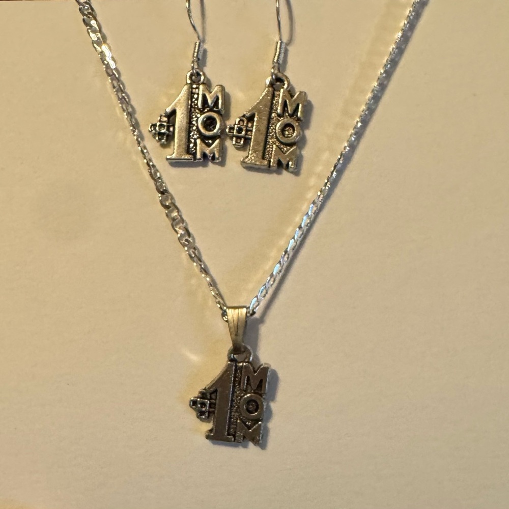Silver #1 Mom Jewelry Set